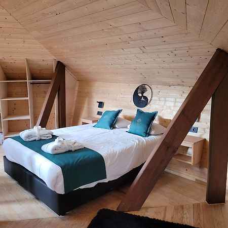 Utopia Village - Art & Nature Lodges Mons Esterno foto