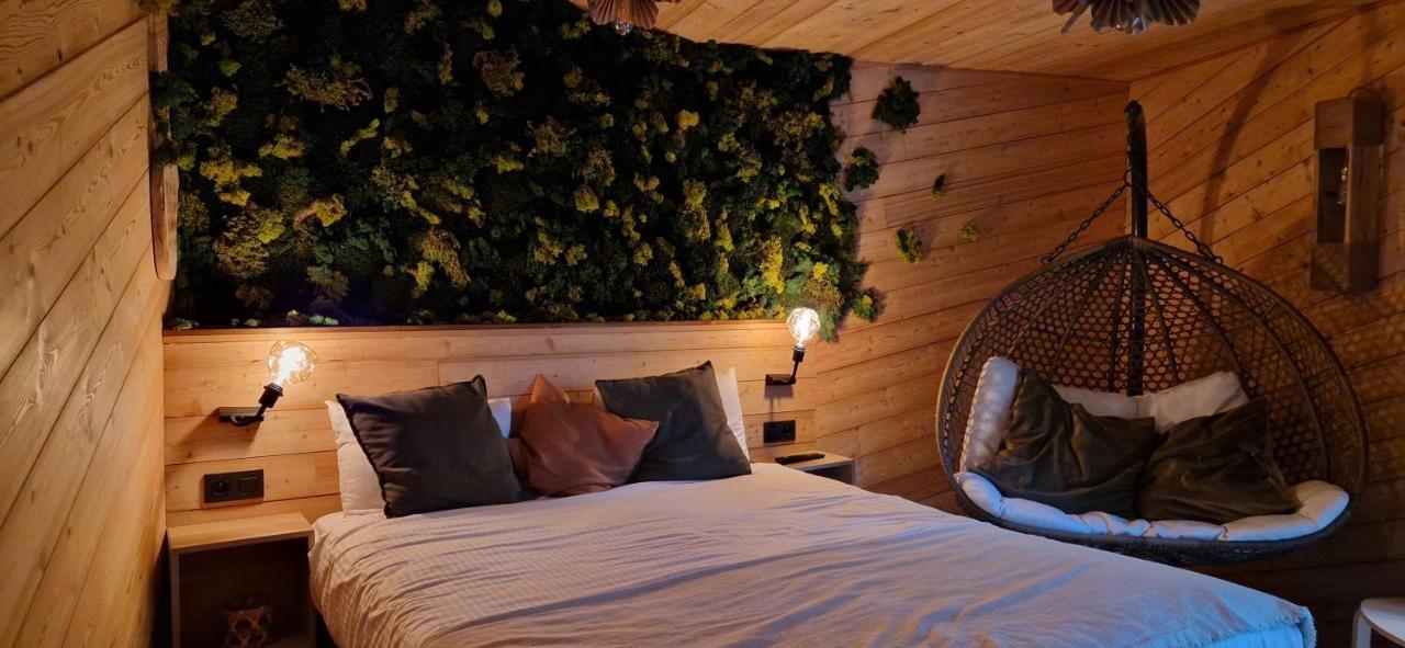 Utopia Village - Art & Nature Lodges Mons Esterno foto