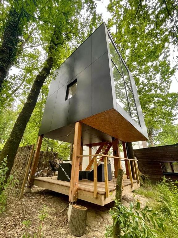 Utopia Village - Art & Nature Lodges Mons Esterno foto