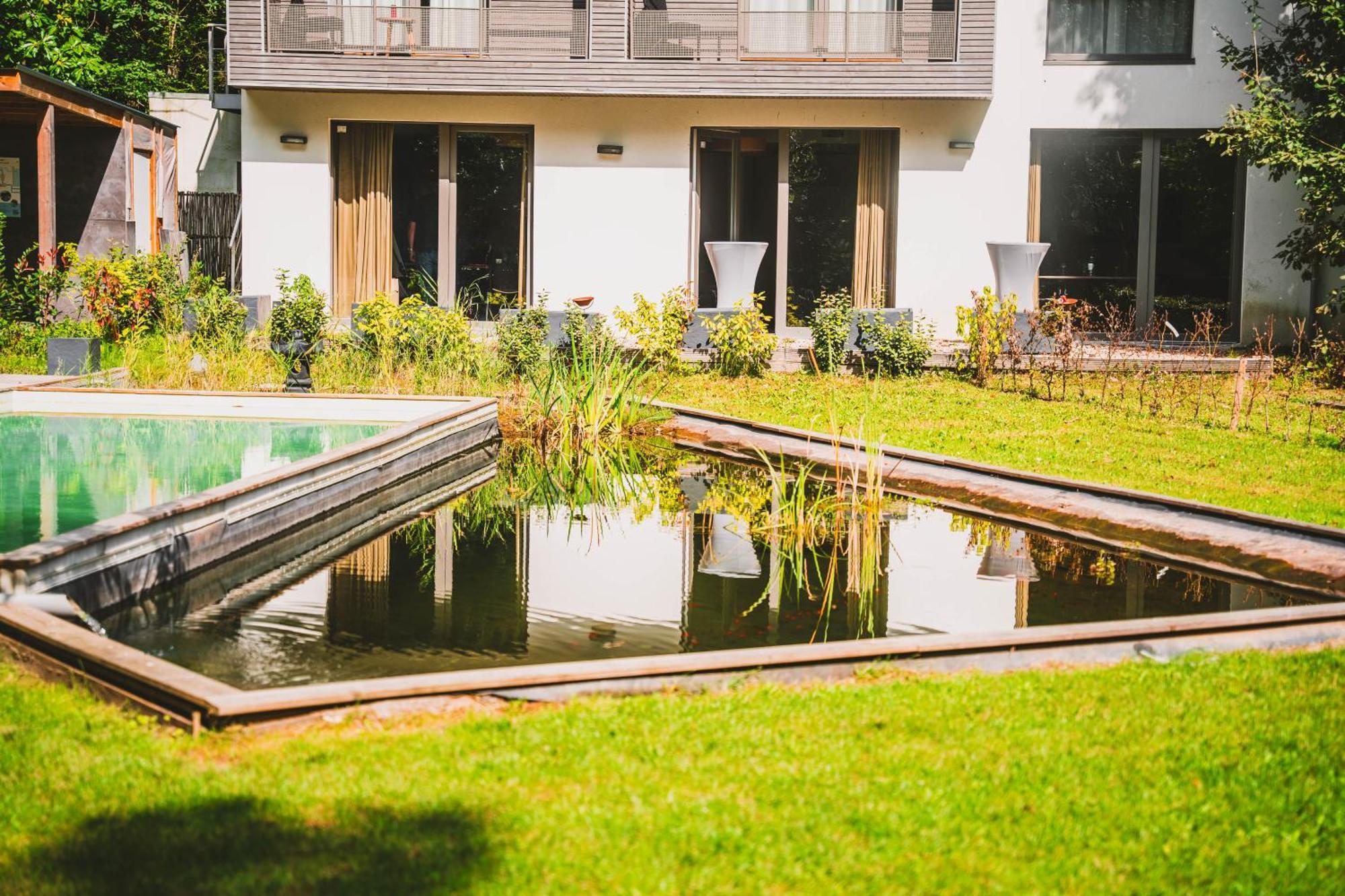 Utopia Village - Art & Nature Lodges Mons Esterno foto
